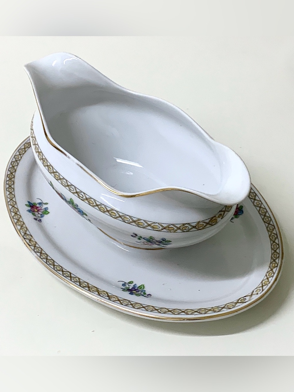 Early 20th Century Antique Gold Trim Porcelain NORITAKE BARCELONA Gravy Boat
